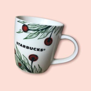 Starbucks Christmas Coffee Mug 2020 12 ounce size White Mistletoe Fir Sprigs